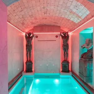 Romanico Palace Luxury & Hotel