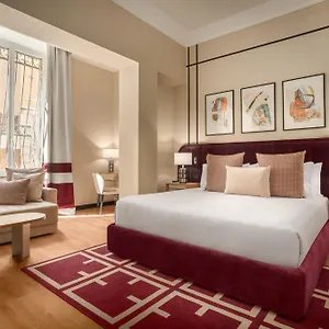 Mate Collection Mia, Colosseum Hotel