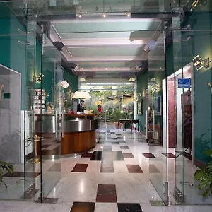 Ateneo Garden Palace Hotel